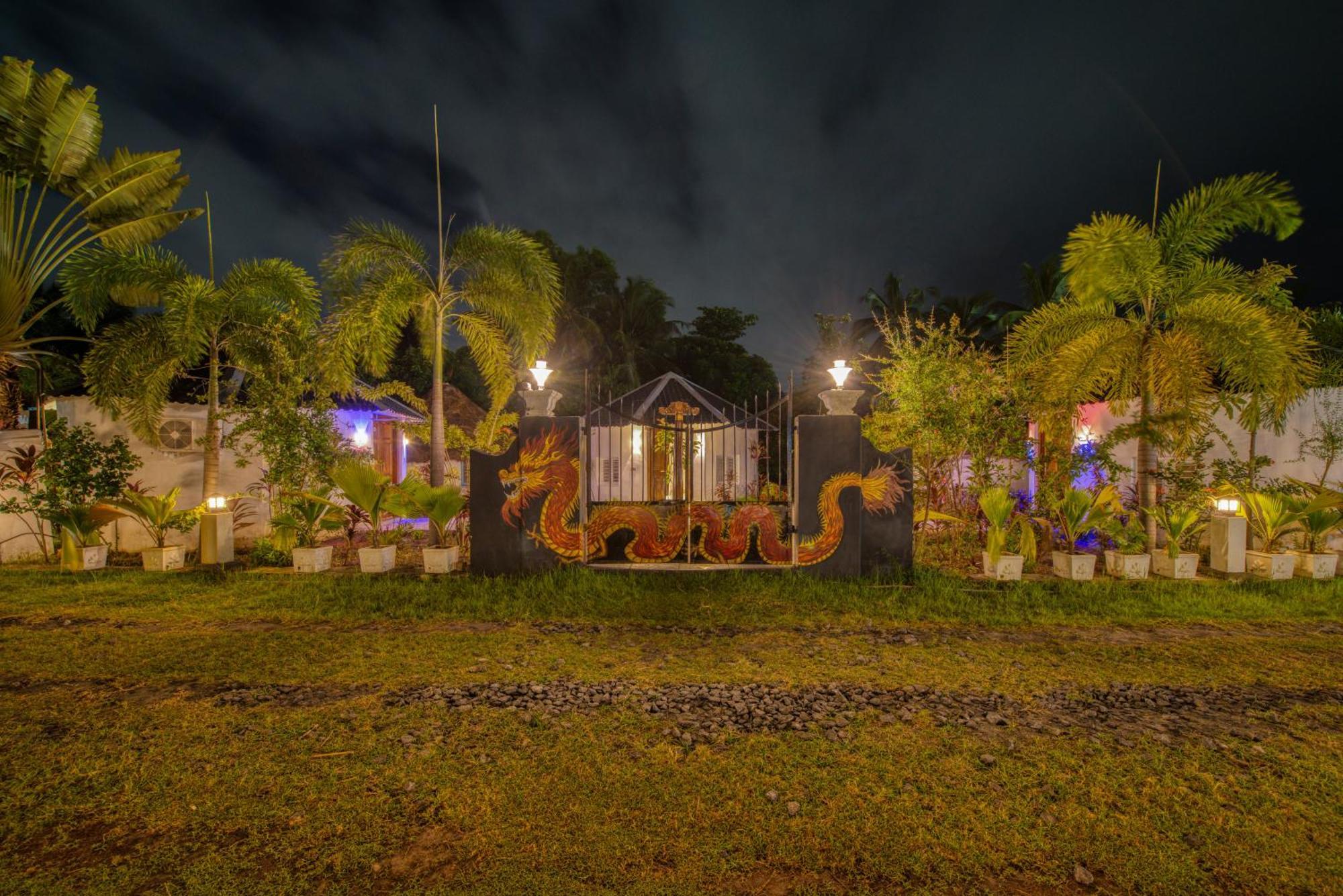 Le Epic Resort Virampattinam Экстерьер фото