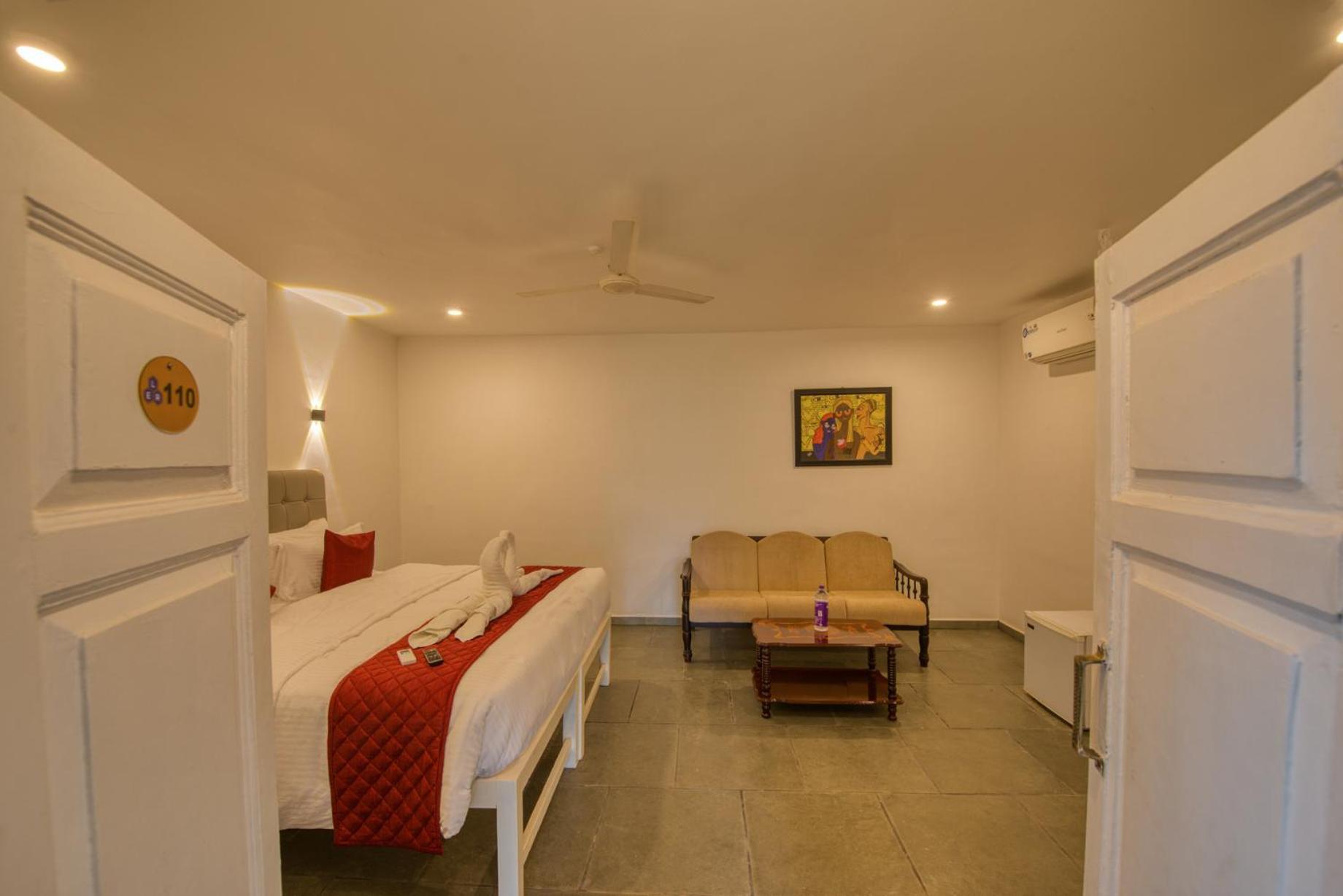 Le Epic Resort Virampattinam Экстерьер фото