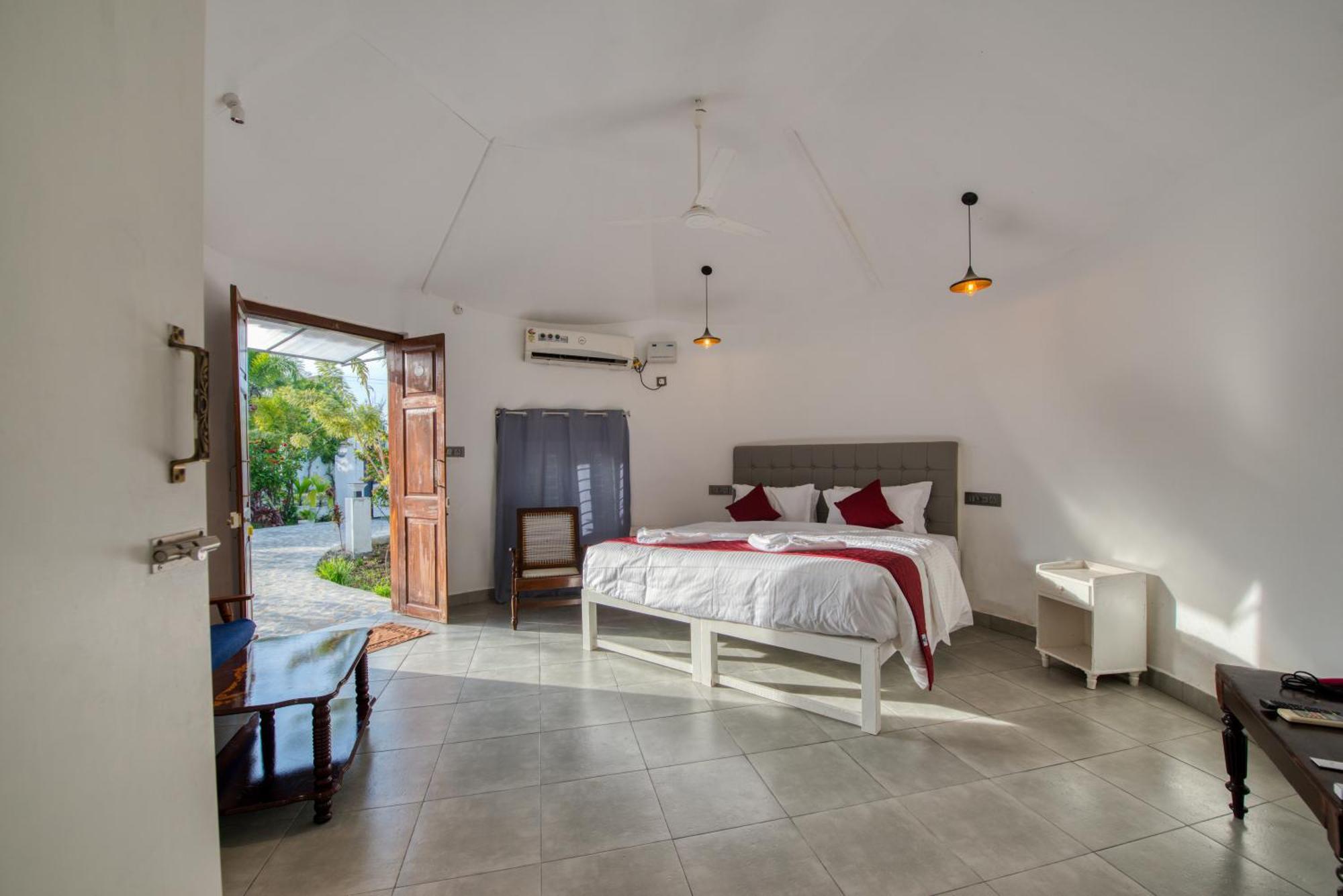 Le Epic Resort Virampattinam Экстерьер фото